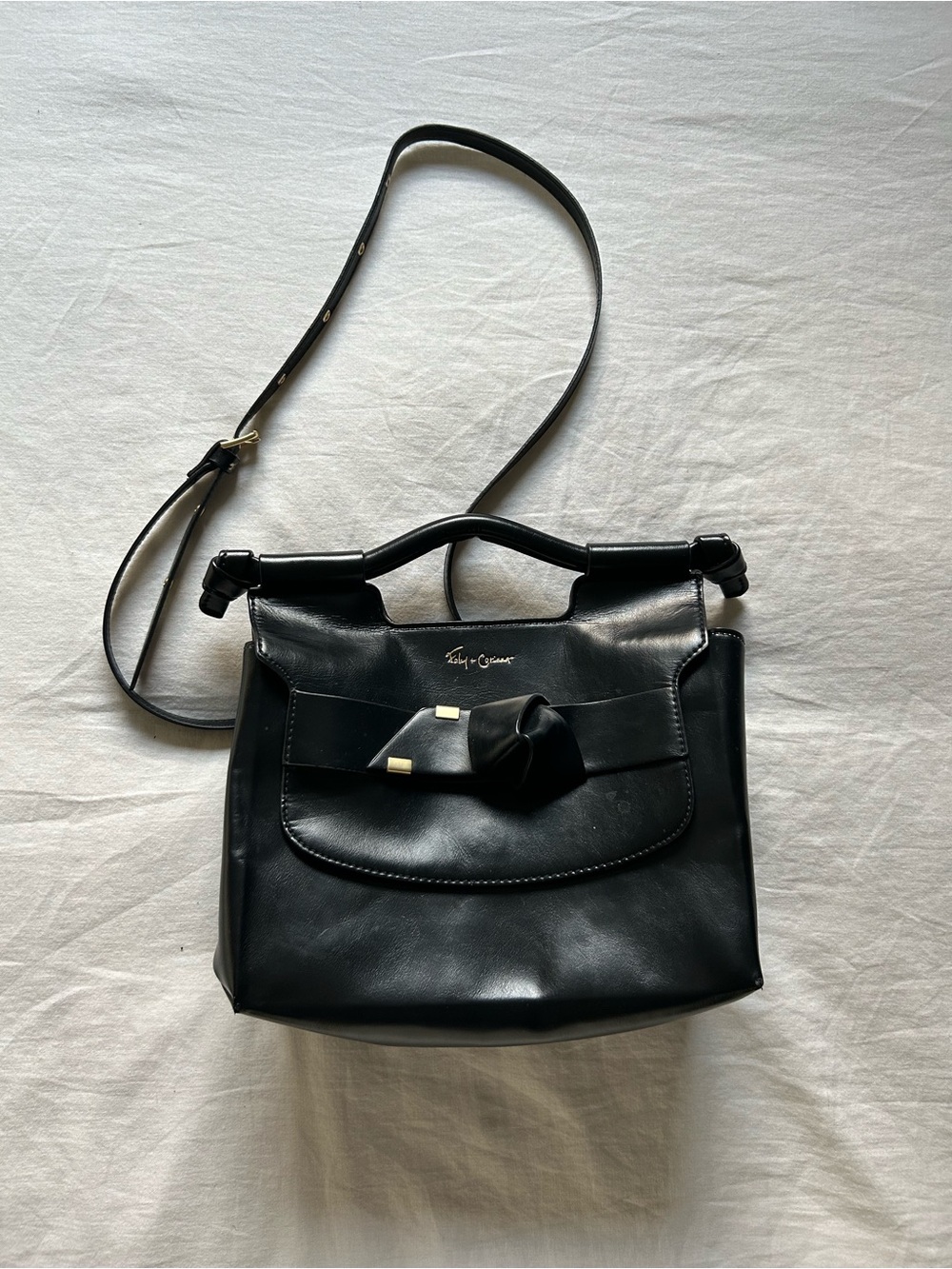 🎀Foley + Corinna Carlie satchel black